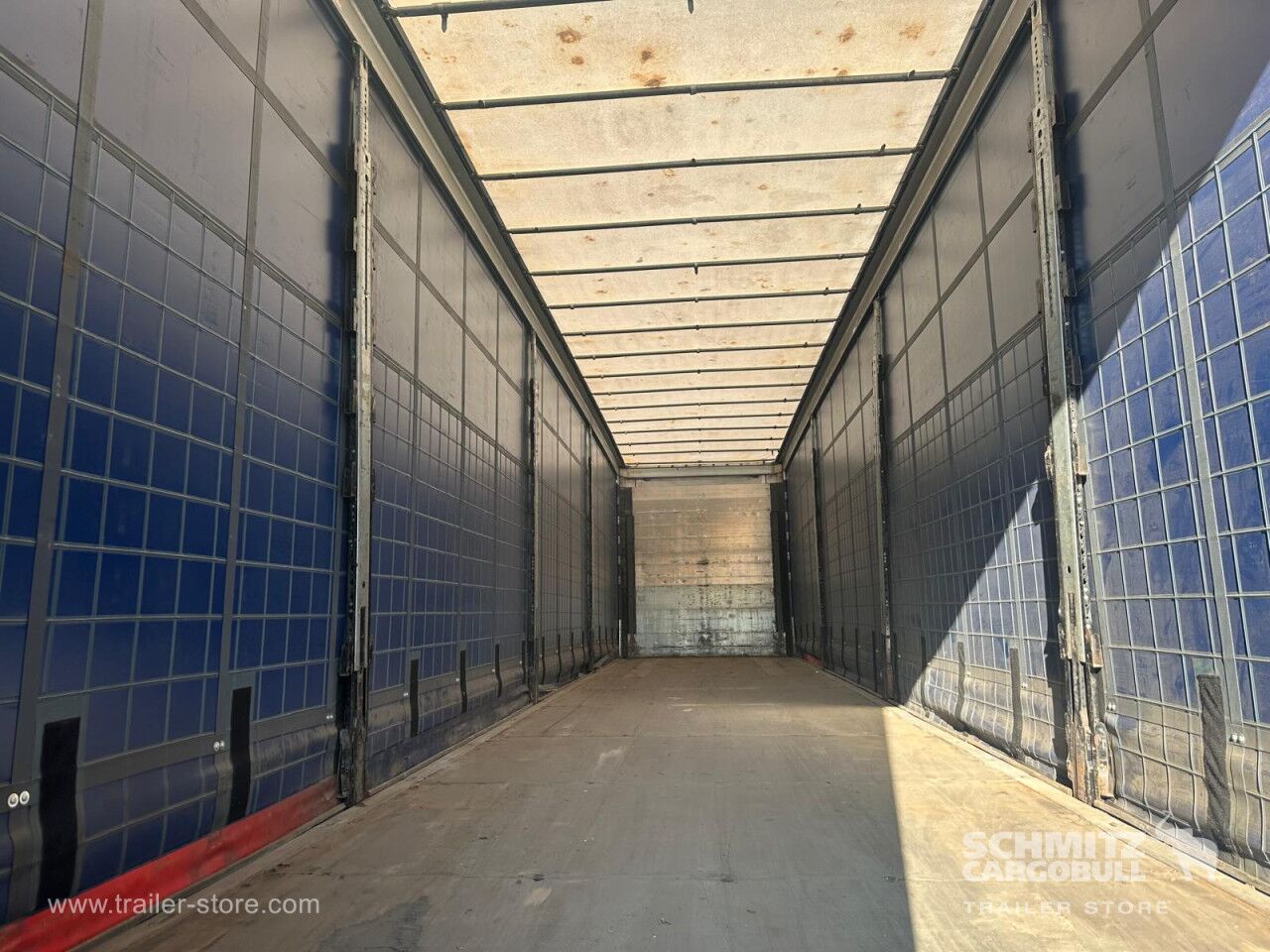 SCHMITZ Curtainsider Mega - Тентованный полуприцеп: фото 3 SCHMITZ Curtainsider Mega - Тентованный полуприцеп: фото 3