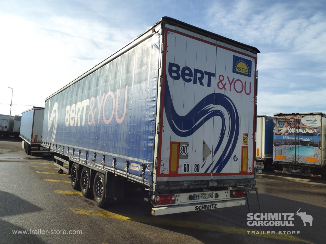 SCHMITZ Curtainsider Mega - Тентованный полуприцеп: фото 2 SCHMITZ Curtainsider Mega - Тентованный полуприцеп: фото 2