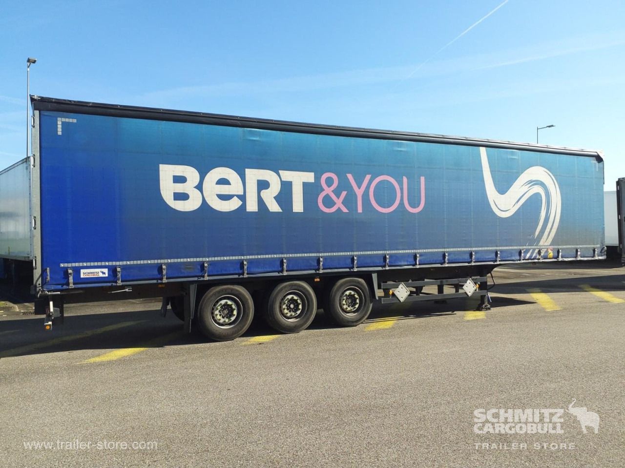SCHMITZ Curtainsider Standard - Тентованный полуприцеп: фото 2 SCHMITZ Curtainsider Standard - Тентованный полуприцеп: фото 2