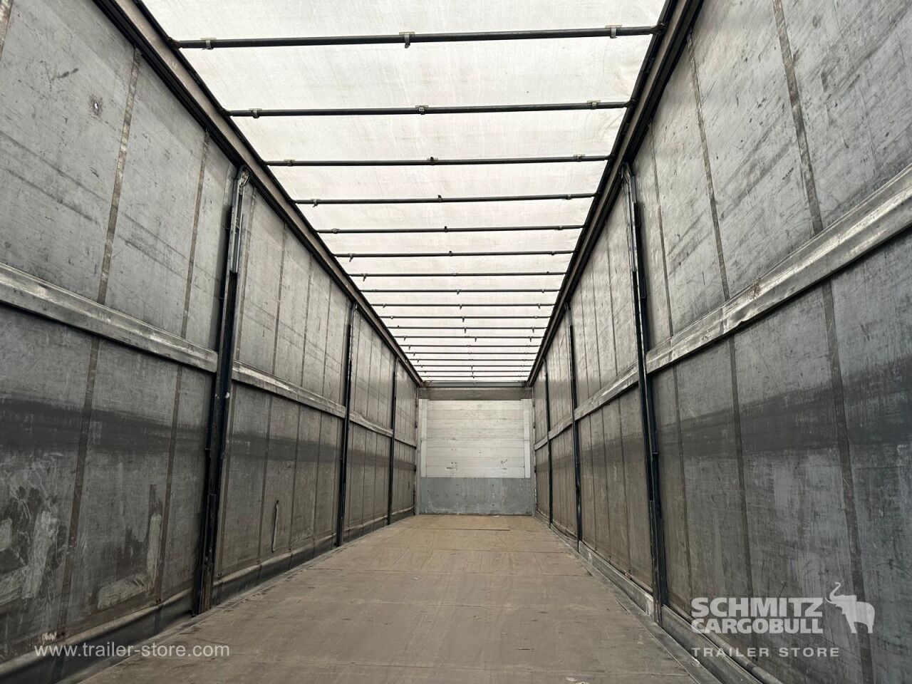 SCHMITZ Curtainsider Standard - Тентованный полуприцеп: фото 3 SCHMITZ Curtainsider Standard - Тентованный полуприцеп: фото 3