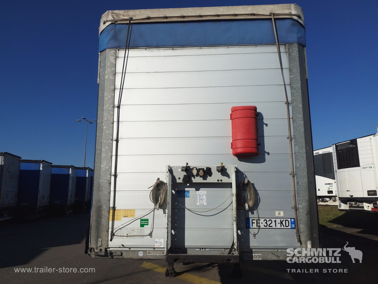 SCHMITZ Curtainsider Standard - Тентованный полуприцеп: фото 3 SCHMITZ Curtainsider Standard - Тентованный полуприцеп: фото 3