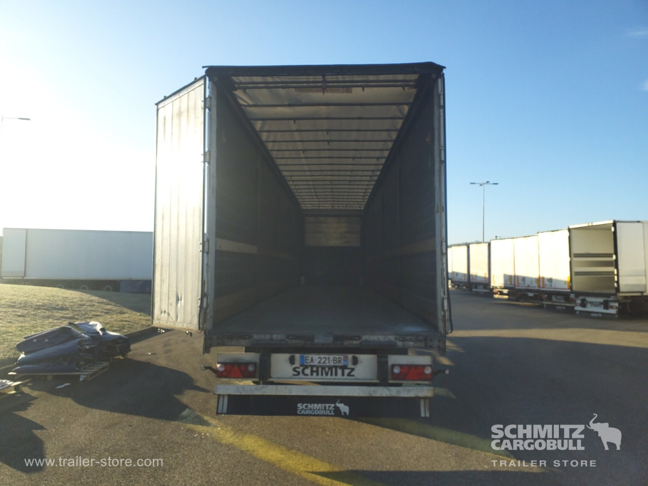 SCHMITZ Curtainsider Standard - Тентованный полуприцеп: фото 5 SCHMITZ Curtainsider Standard - Тентованный полуприцеп: фото 5