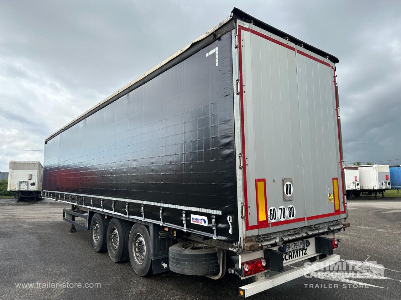SCHMITZ Curtainsider Standard - Тентованный полуприцеп: фото 4 SCHMITZ Curtainsider Standard - Тентованный полуприцеп: фото 4