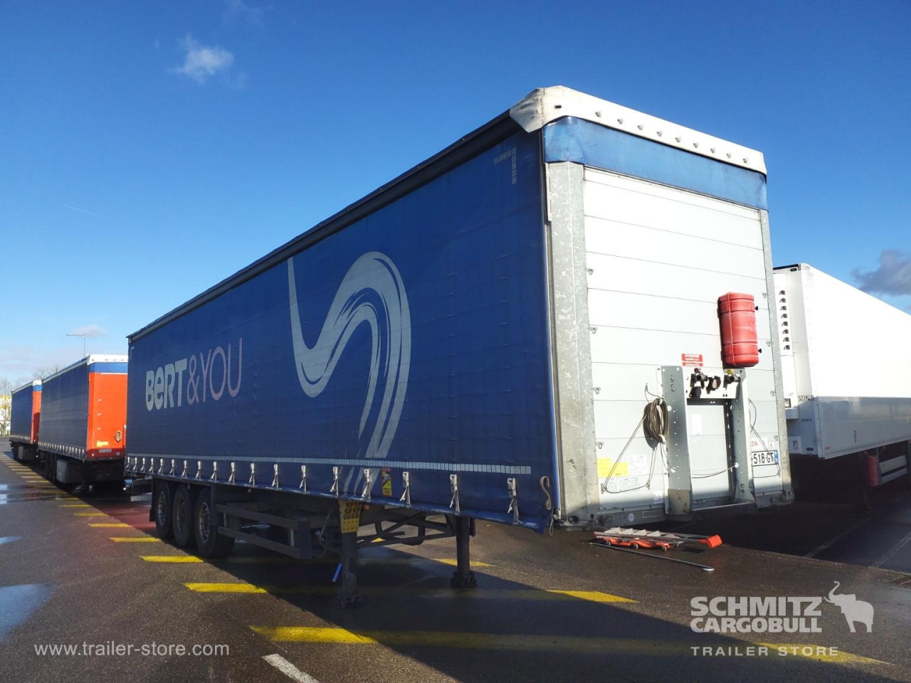 SCHMITZ Curtainsider Standard - Тентованный полуприцеп: фото 1 SCHMITZ Curtainsider Standard - Тентованный полуприцеп: фото 1