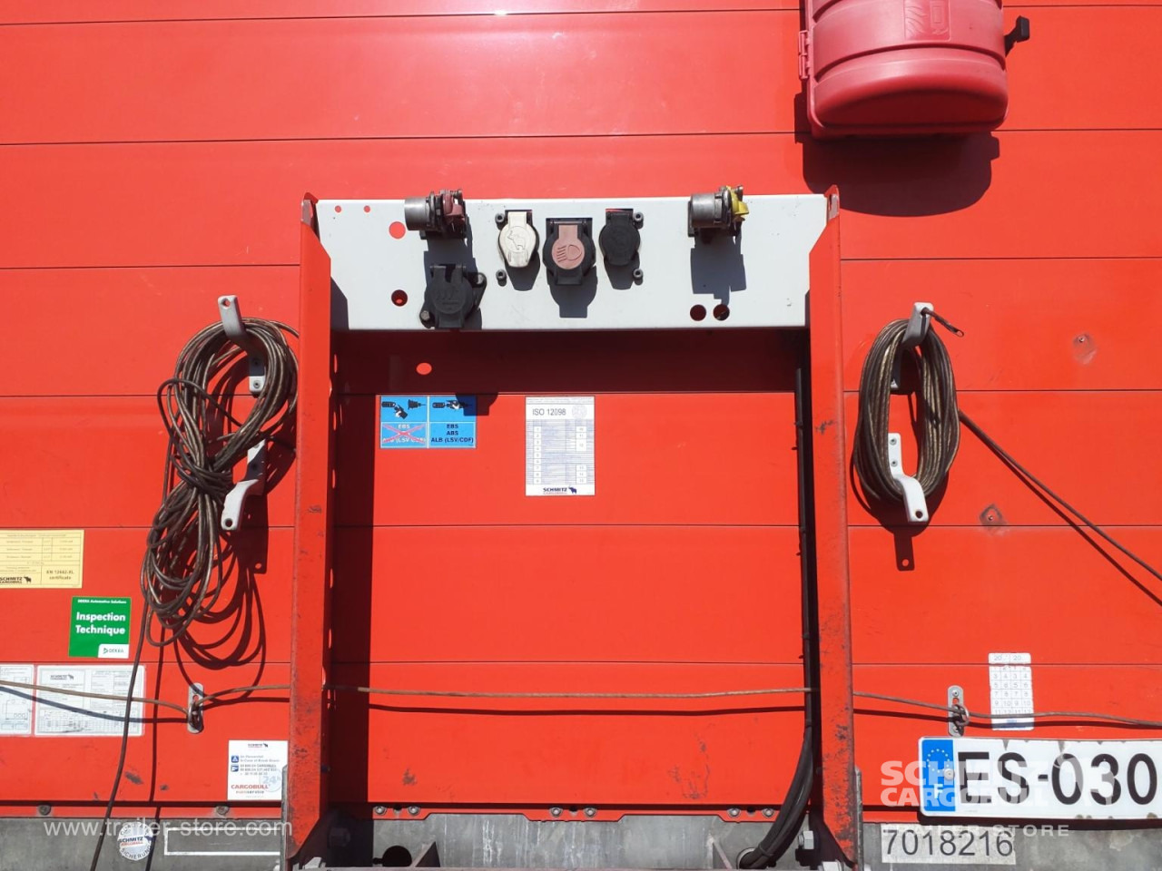 SCHMITZ Curtainsider Standard - Тентованный полуприцеп: фото 3 SCHMITZ Curtainsider Standard - Тентованный полуприцеп: фото 3