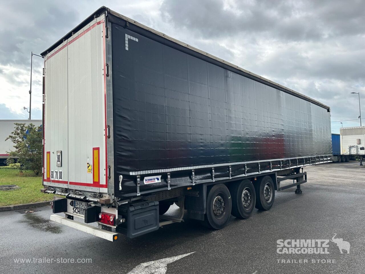SCHMITZ Curtainsider Standard - Тентованный полуприцеп: фото 2 SCHMITZ Curtainsider Standard - Тентованный полуприцеп: фото 2