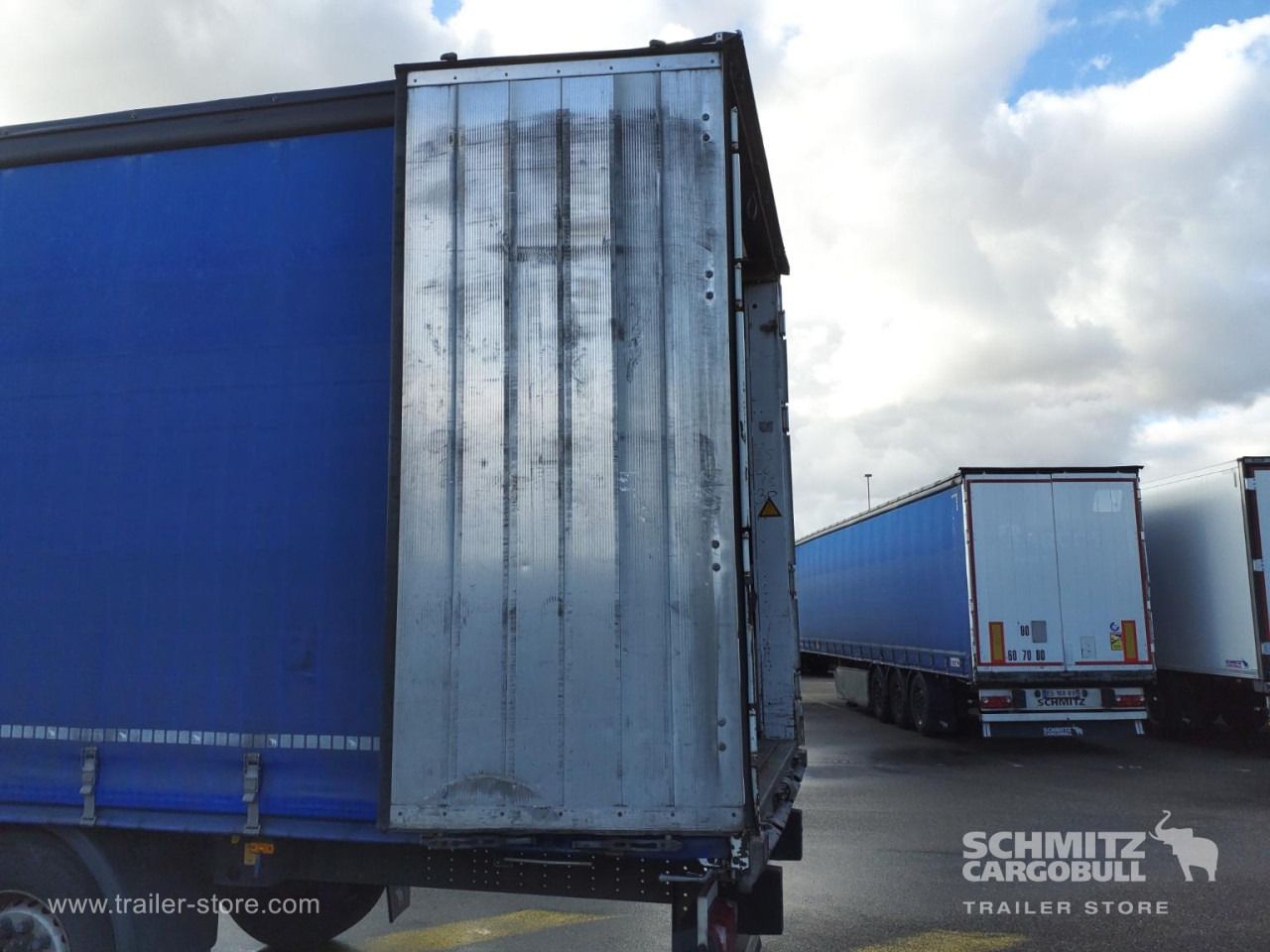 Тентованный полуприцеп SCHMITZ Curtainsider Standard: фото 9 Тентованный полуприцеп SCHMITZ Curtainsider Standard: фото 9