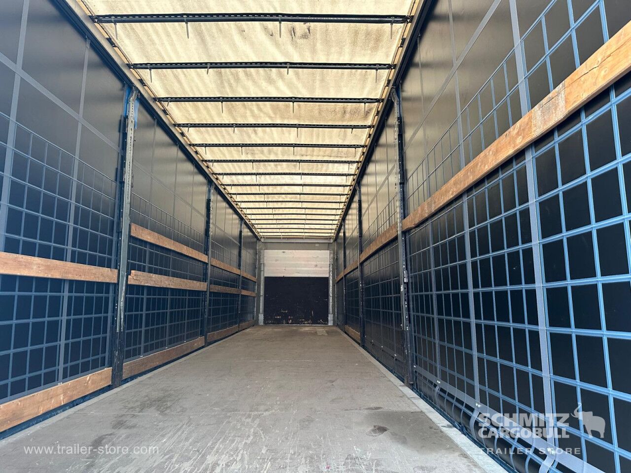 SCHMITZ Curtainsider Standard - Тентованный полуприцеп: фото 4 SCHMITZ Curtainsider Standard - Тентованный полуприцеп: фото 4