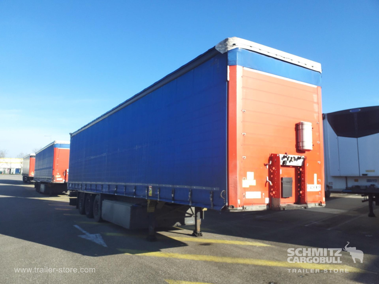 SCHMITZ Curtainsider Standard - Тентованный полуприцеп: фото 1 SCHMITZ Curtainsider Standard - Тентованный полуприцеп: фото 1