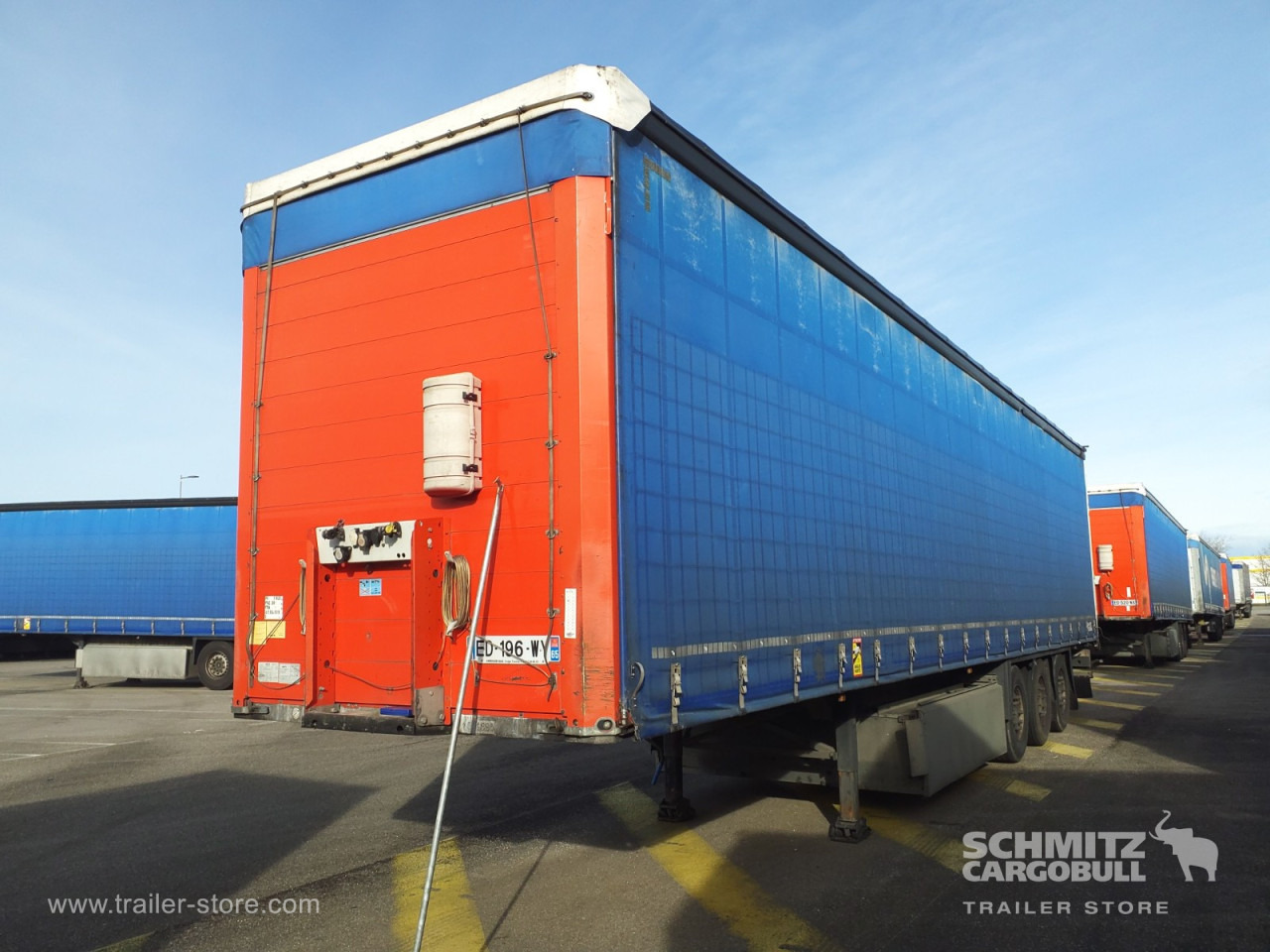 Тентованный полуприцеп SCHMITZ Curtainsider Standard Taillift: фото 6 Тентованный полуприцеп SCHMITZ Curtainsider Standard Taillift: фото 6