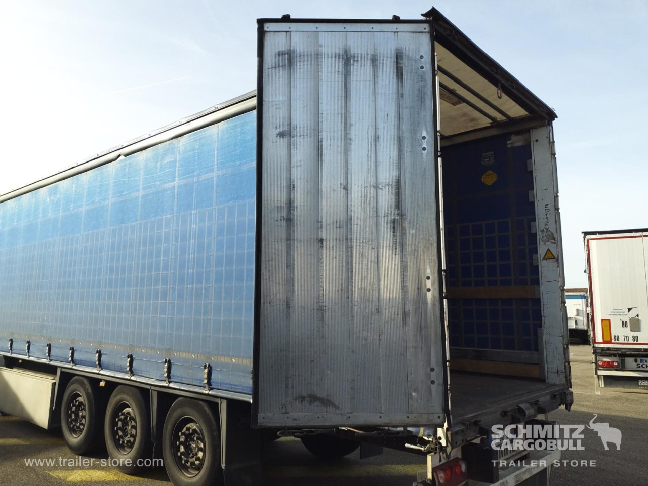 Тентованный полуприцеп SCHMITZ Curtainsider Standard Taillift: фото 10 Тентованный полуприцеп SCHMITZ Curtainsider Standard Taillift: фото 10