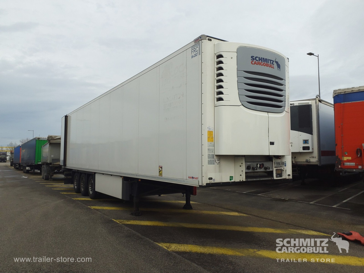 SCHMITZ Reefer Standard Double deck - Изотермический полуприцеп: фото 1 SCHMITZ Reefer Standard Double deck - Изотермический полуприцеп: фото 1