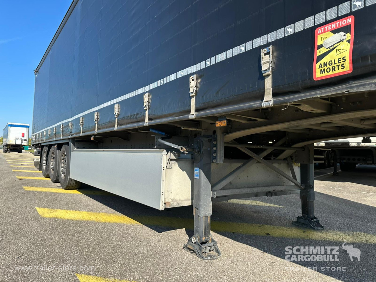 SCHMITZ Rideaux Coulissant Standard - Тентованный полуприцеп: фото 3 SCHMITZ Rideaux Coulissant Standard - Тентованный полуприцеп: фото 3
