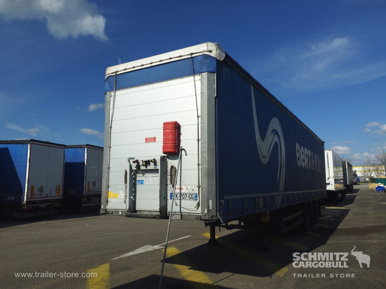 SCHMITZ Rideaux Coulissant Standard - Тентованный полуприцеп: фото 4 SCHMITZ Rideaux Coulissant Standard - Тентованный полуприцеп: фото 4