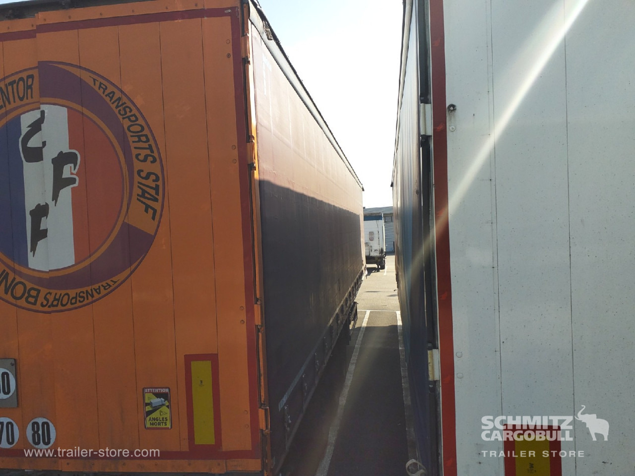 SCHMITZ Rideaux Coulissant Standard Taillift - Тентованный полуприцеп: фото 5 SCHMITZ Rideaux Coulissant Standard Taillift - Тентованный полуприцеп: фото 5