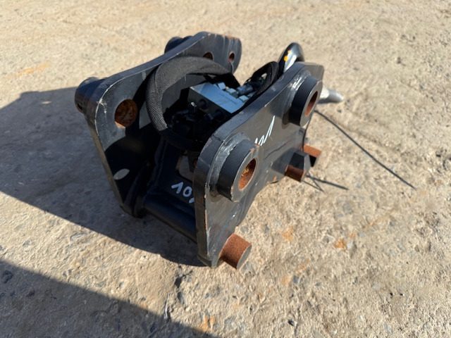 CAT CW 05 - Ref 101 - Сцепное устройство: фото 1 CAT CW 05 - Ref 101 - Сцепное устройство: фото 1