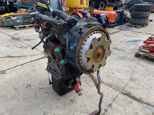 Clark 15HR36442-2 / O&K L45 - 164850 - Коробка передач и запчасти для Строительной техники: фото 2 Clark 15HR36442-2 / O&K L45 - 164850 - Коробка передач и запчасти для Строительной техники: фото 2