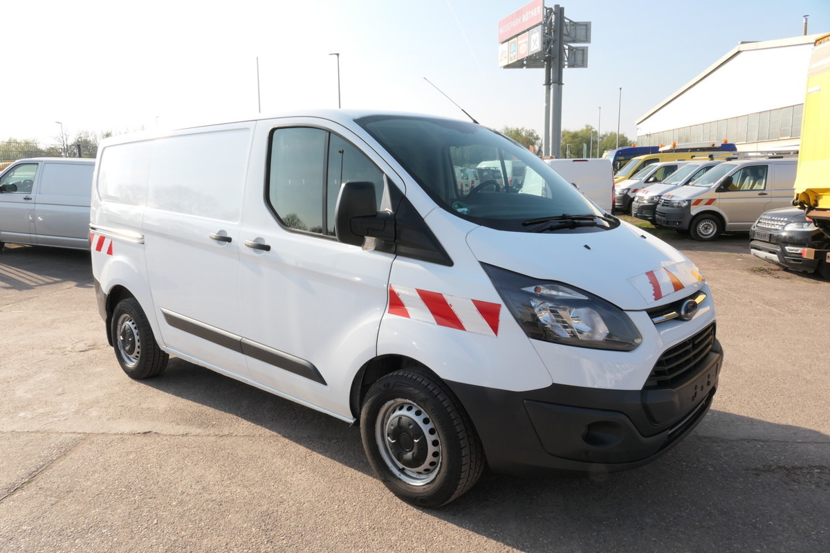 FORD Transit Custom 290 2.0 TDCi KLIMA TEMPOMAT AHK W - Легковой фургон: фото 3 FORD Transit Custom 290 2.0 TDCi KLIMA TEMPOMAT AHK W - Легковой фургон: фото 3