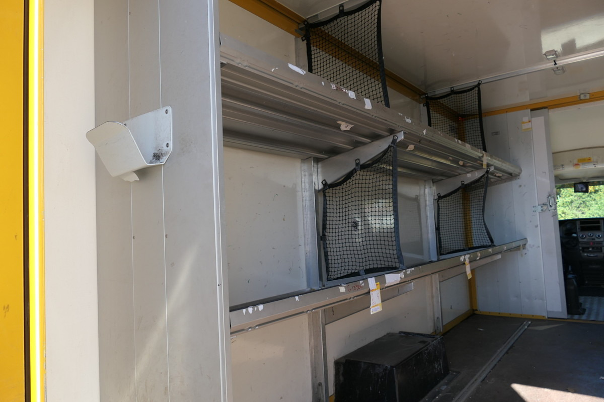 IVECO Daily 35 S11 C30C AUTOMATIK KAMERA Regale LUFT D - Малотоннажный фургон: фото 5 IVECO Daily 35 S11 C30C AUTOMATIK KAMERA Regale LUFT D - Малотоннажный фургон: фото 5