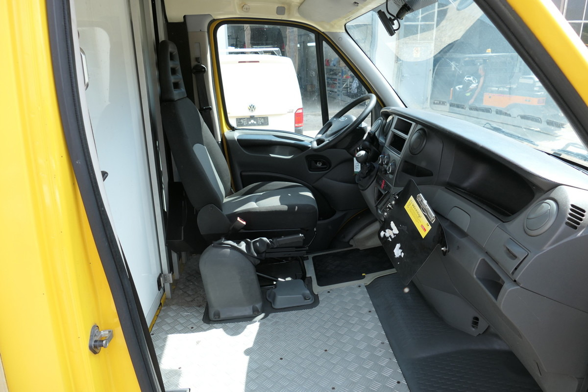 Малотоннажный фургон IVECO Daily 35 S11 C30C AUTOMATIK KAMERA Regale LUFT D: фото 8