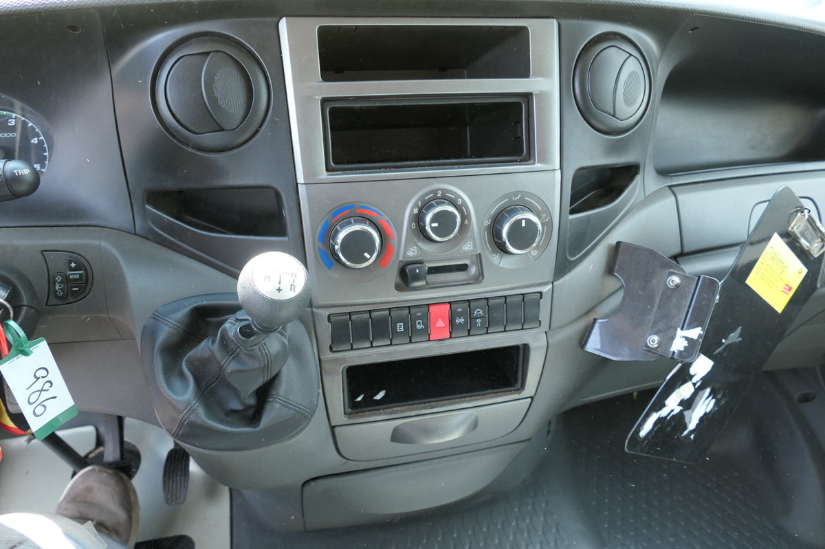 Малотоннажный фургон IVECO Daily 35 S11 C30C AUTOMATIK KAMERA Regale LUFT D: фото 10