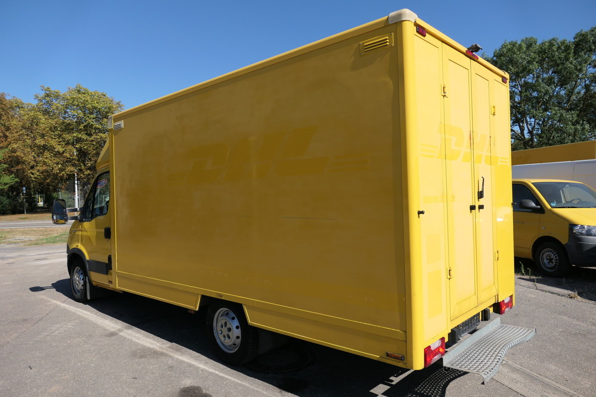 IVECO Daily 35 S11 C30C AUTOMATIK KAMERA Regale LUFT D - Малотоннажный фургон: фото 4 IVECO Daily 35 S11 C30C AUTOMATIK KAMERA Regale LUFT D - Малотоннажный фургон: фото 4