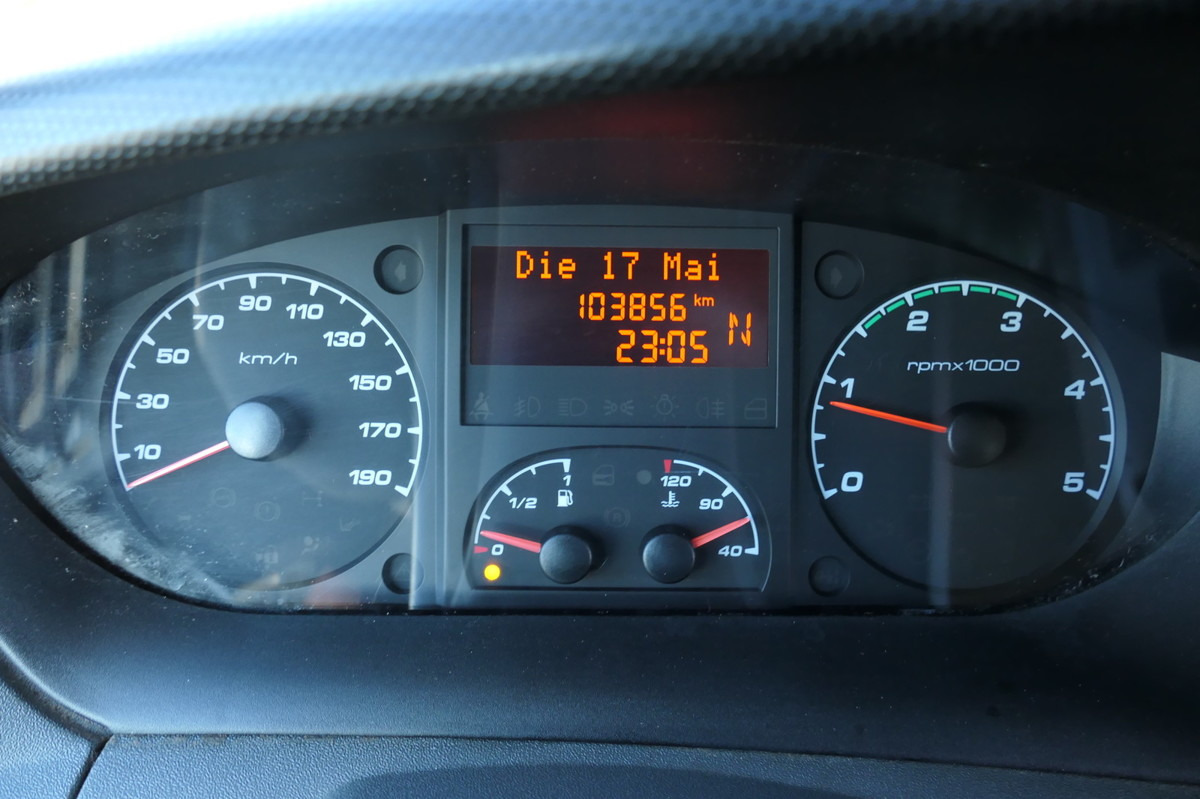 Малотоннажный фургон IVECO Daily 35 S11 C30C AUTOMATIK KAMERA Regale LUFT D: фото 12