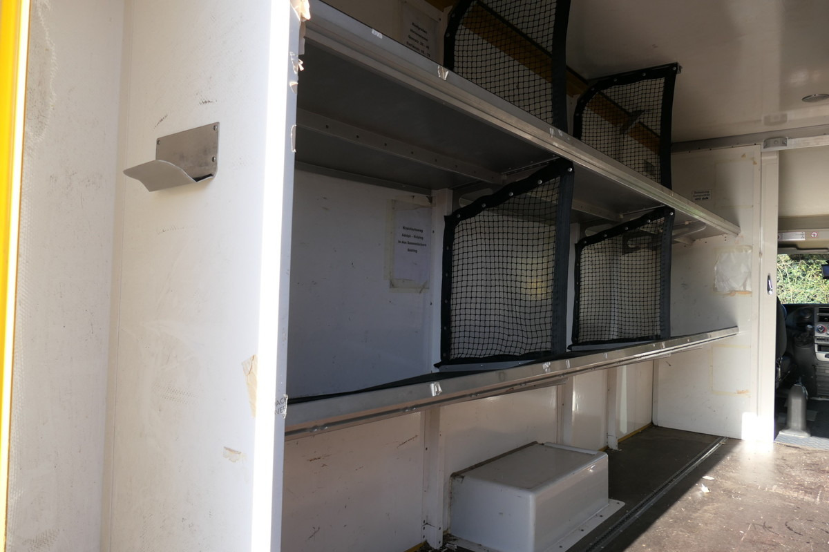 Малотоннажный фургон IVECO Daily 35 S11 C30C AUTOMATIK KAMERA Regale LUFT D: фото 7