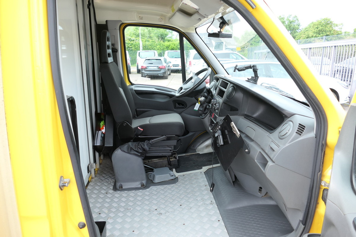 IVECO Daily 35 S11 C30C Kurz AUTOMATIK KAMERA Regale L - Малотоннажный фургон: фото 5 IVECO Daily 35 S11 C30C Kurz AUTOMATIK KAMERA Regale L - Малотоннажный фургон: фото 5