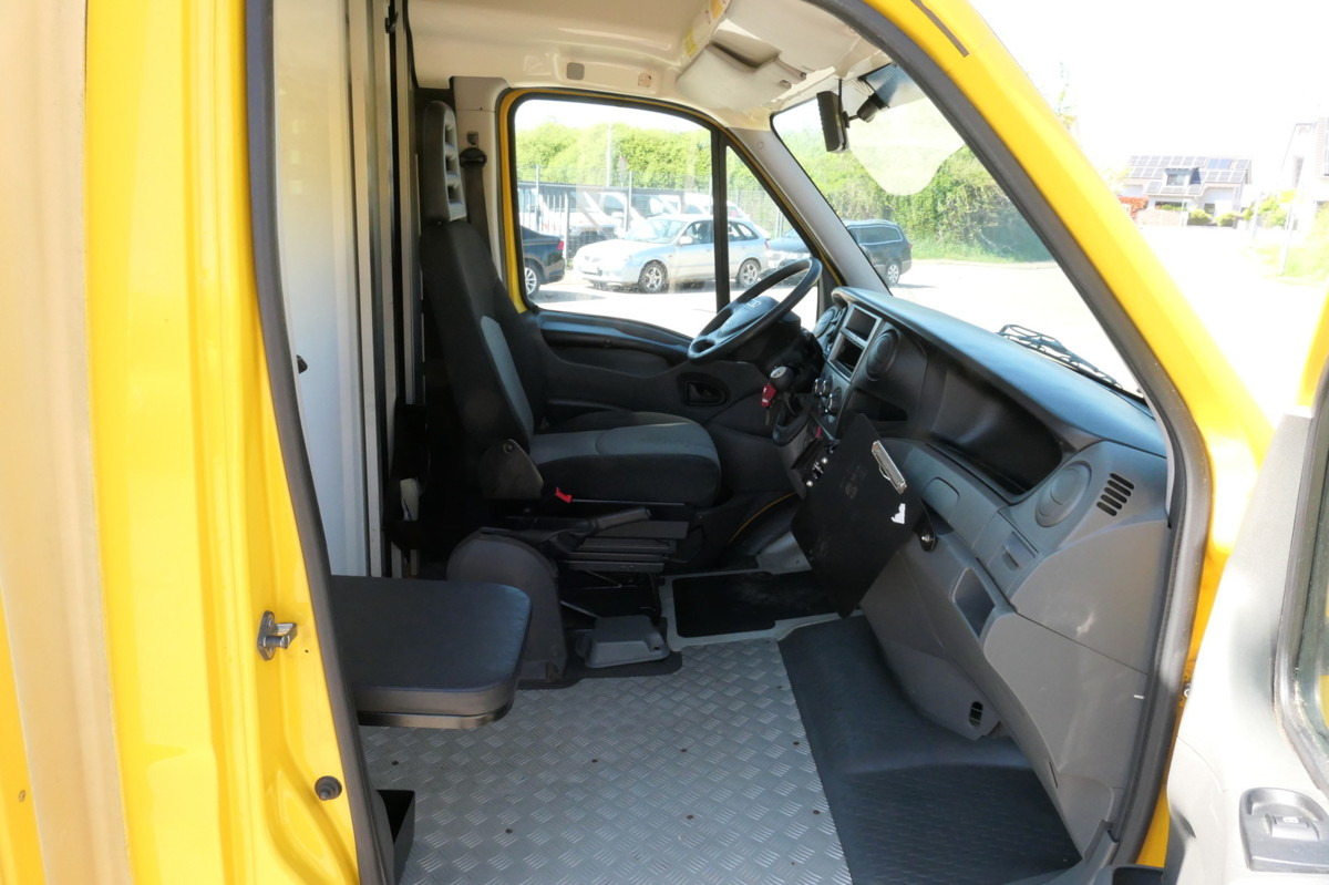 IVECO Daily 35 S11 KURZ C30C AUTOMATIK KAMERA Regale L - Малотоннажный фургон: фото 5 IVECO Daily 35 S11 KURZ C30C AUTOMATIK KAMERA Regale L - Малотоннажный фургон: фото 5