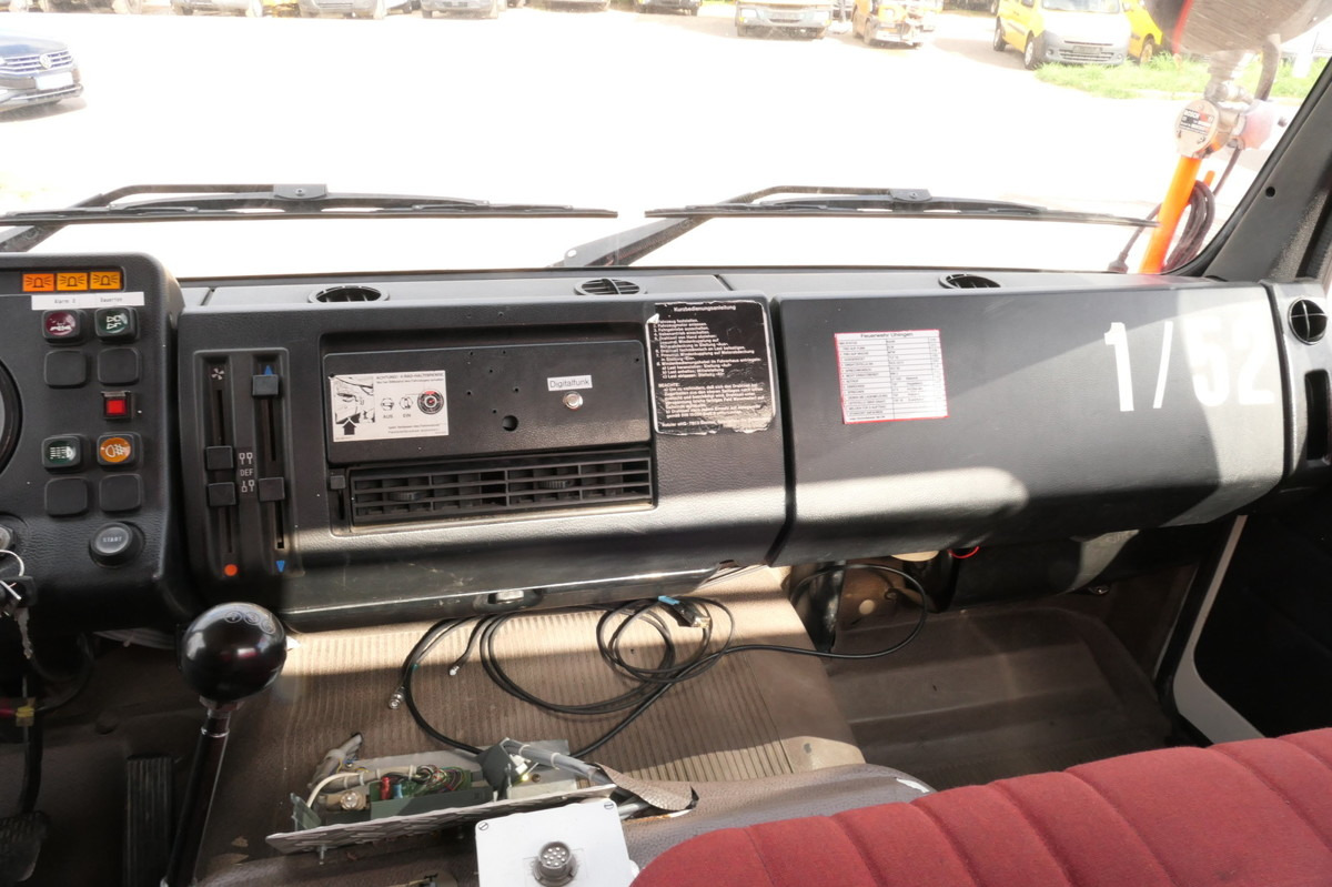 Пожарная машина MERCEDES-BENZ 1019 AF Rüstwagen 4x4 TOP ZUSTAND: фото 19