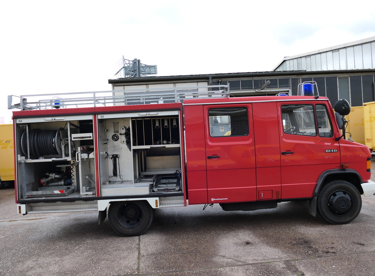Машина скорой помощи MERCEDES-BENZ 814 D LF 8/6 DoKa AHK Löschwassertank 600L Schli: фото 12