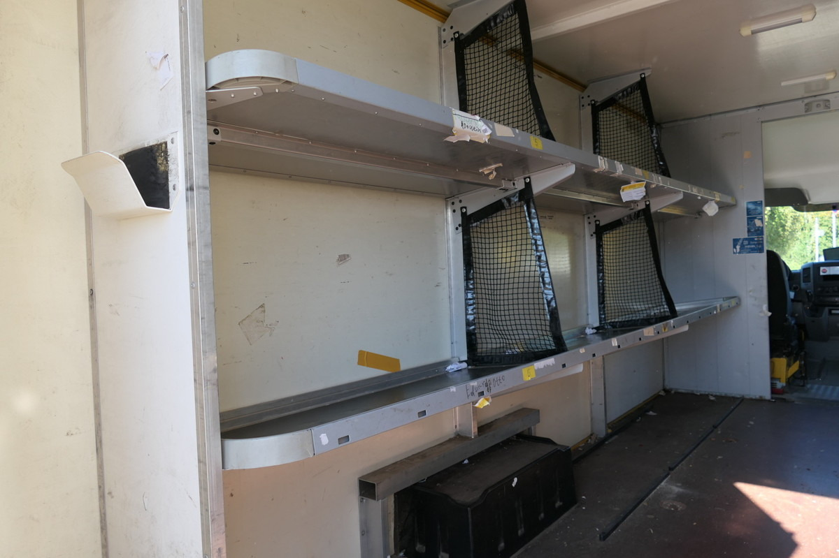 MERCEDES-BENZ SPRINTER 310 CDI MAXI EURO-5 KOFFER REGALE KAMER - Малотоннажный фургон: фото 5 MERCEDES-BENZ SPRINTER 310 CDI MAXI EURO-5 KOFFER REGALE KAMER - Малотоннажный фургон: фото 5