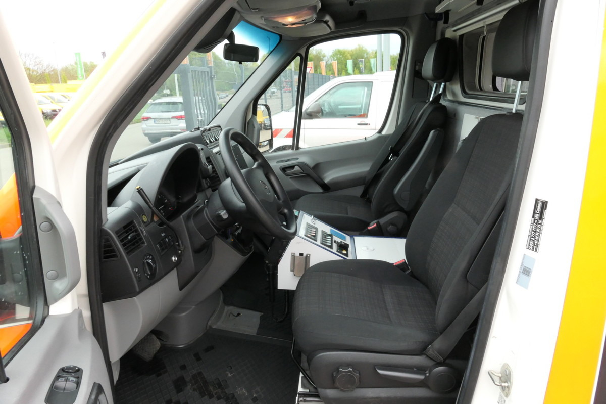 Машина скорой помощи MERCEDES-BENZ Sprinter 519 CDI Klima Krankenwagen: фото 17