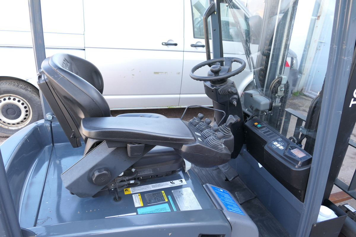 Электропогрузчик TOYOTA 7FBEST 15 Elektro 3-Rad: фото 7 Электропогрузчик TOYOTA 7FBEST 15 Elektro 3-Rad: фото 7