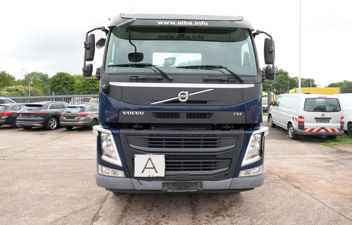 VOLVO FM 370 6x2 Meiller Lenkachse KLIMA AHK - Самосвал: фото 4 VOLVO FM 370 6x2 Meiller Lenkachse KLIMA AHK - Самосвал: фото 4