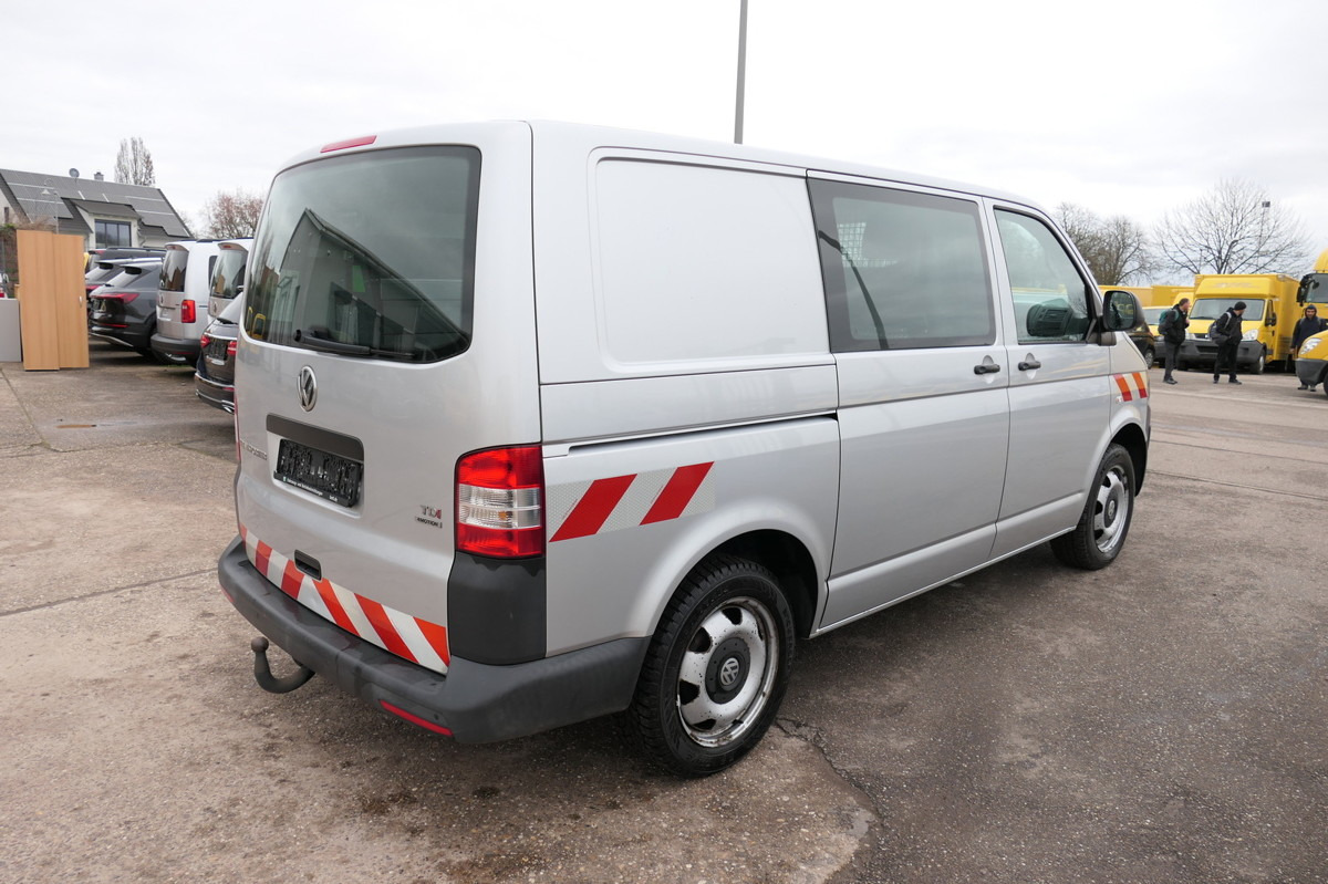 VW T5 Transporter 2.0 TDI 2Sitzer 4Motion AHK KLIMA - Легковой фургон: фото 4 VW T5 Transporter 2.0 TDI 2Sitzer 4Motion AHK KLIMA - Легковой фургон: фото 4