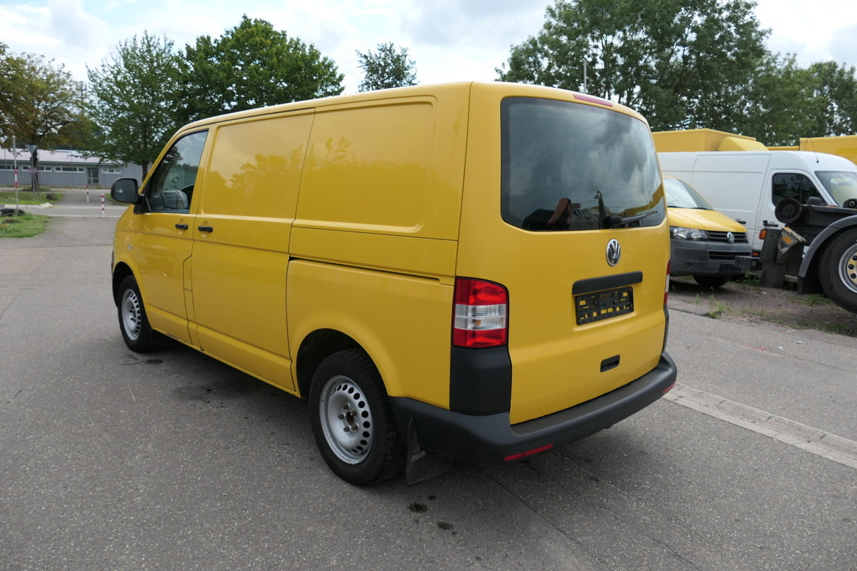 VW T5 Transporter 2.0 TDI EURO-5 CoC 2xSCHIEBETÜR P - Легковой фургон: фото 4 VW T5 Transporter 2.0 TDI EURO-5 CoC 2xSCHIEBETÜR P - Легковой фургон: фото 4