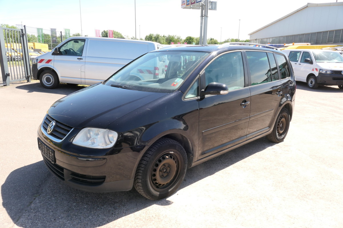 VW Touran Trendline - Легковой автомобиль: фото 1 VW Touran Trendline - Легковой автомобиль: фото 1