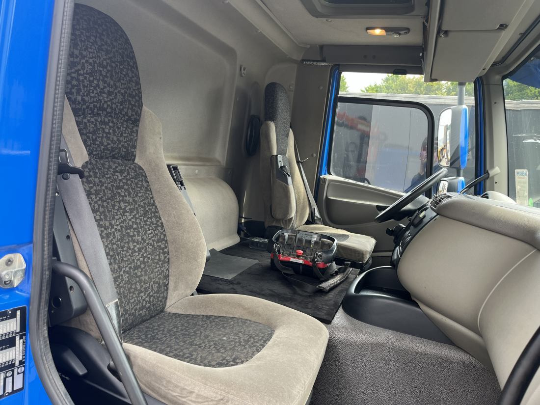 DAF CF 85.360 6x2 NCH cable system - Palfinger PK 18002 - Грузовик-контейнеровоз/ Сменный кузов, Автоманипулятор: фото 4 DAF CF 85.360 6x2 NCH cable system - Palfinger PK 18002 - Грузовик-контейнеровоз/ Сменный кузов, Автоманипулятор: фото 4