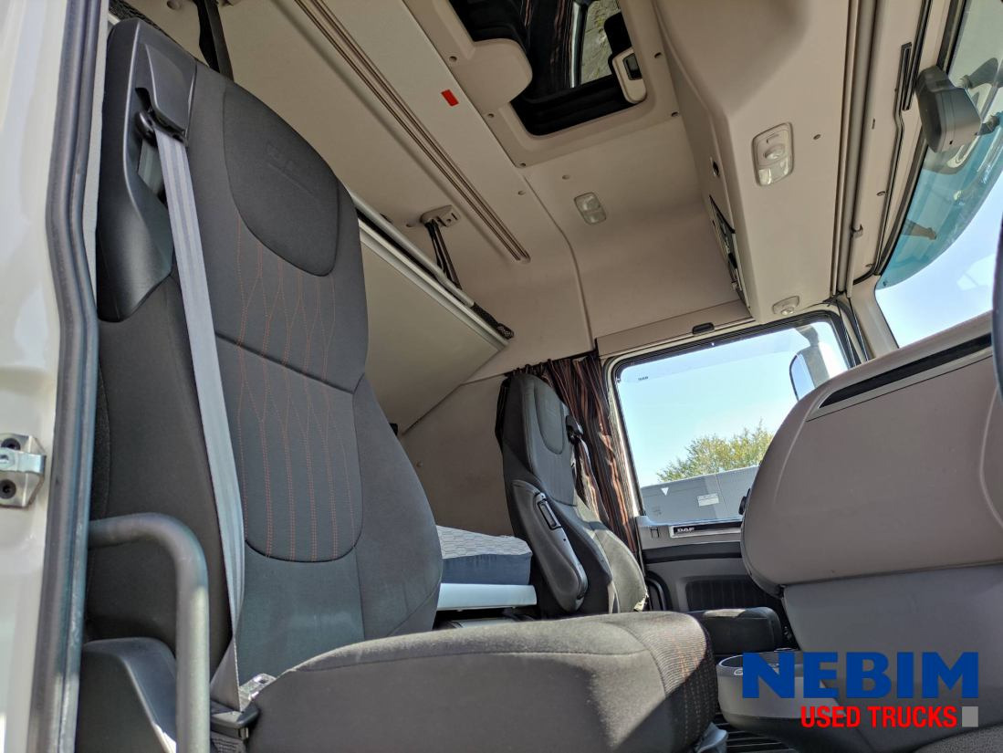 Тягач DAF XF 450 6x2 FTG - 493.069Km - ADR/VLG-AT: фото 7 Тягач DAF XF 450 6x2 FTG - 493.069Km - ADR/VLG-AT: фото 7