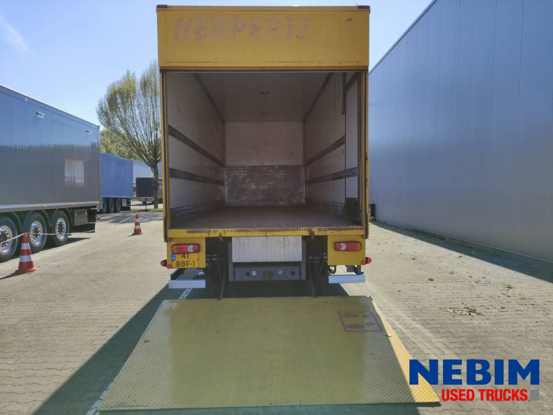 Volvo FL 240 500.388km - Грузовик с закрытым кузовом: фото 4 Volvo FL 240 500.388km - Грузовик с закрытым кузовом: фото 4