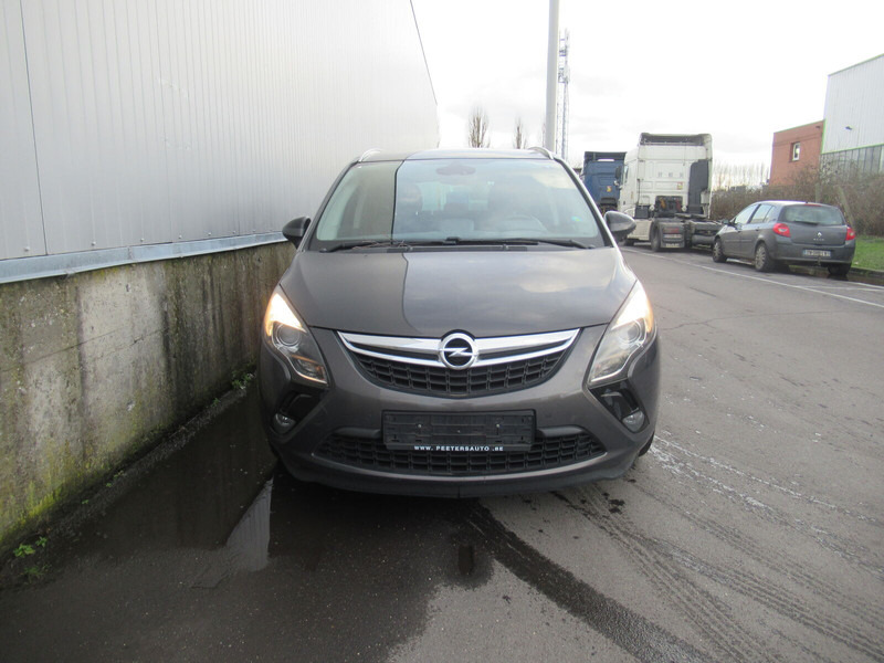 Opel Zafira Touren - Легковой автомобиль: фото 2 Opel Zafira Touren - Легковой автомобиль: фото 2
