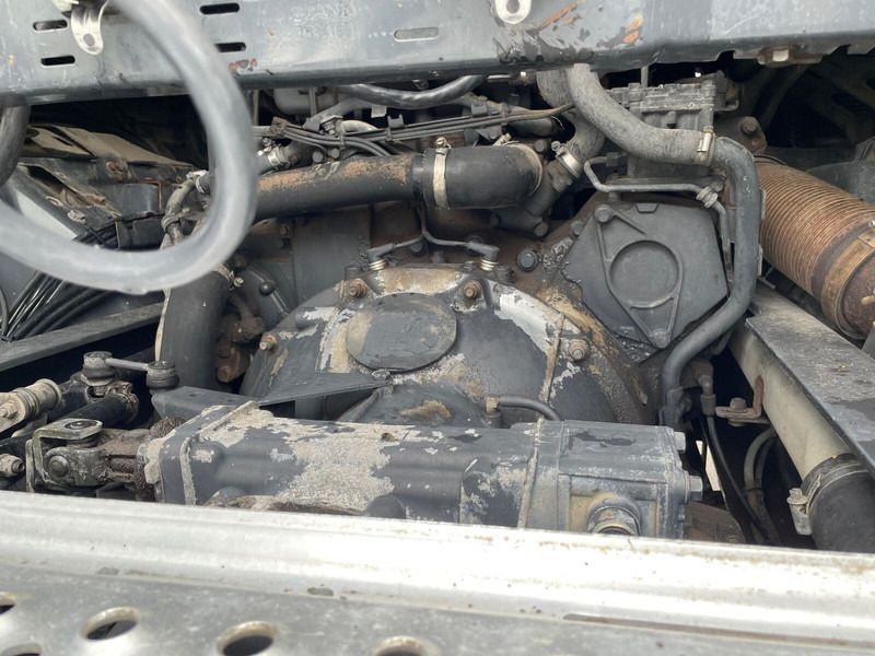Тягач Scania R420: фото 11
