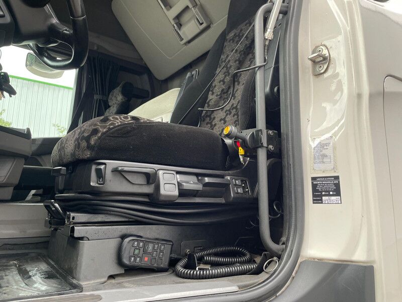Тягач Scania R450: фото 17 Тягач Scania R450: фото 17