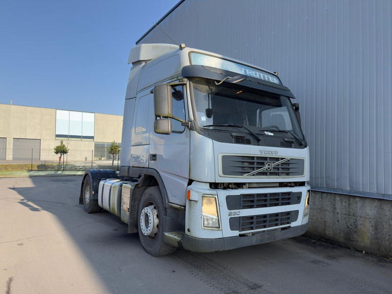 Volvo fm 330 - Тягач: фото 3 Volvo fm 330 - Тягач: фото 3