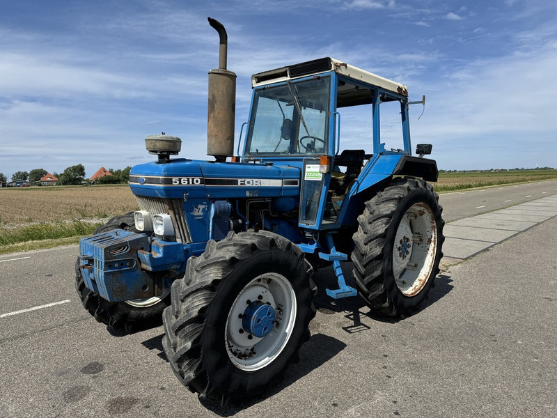 Ford 5610 - Трактор: фото 1 Ford 5610 - Трактор: фото 1