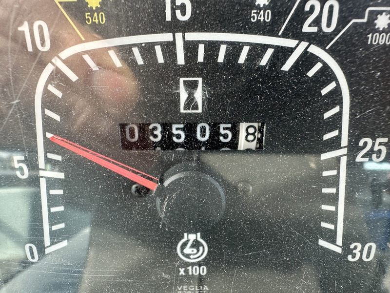 Ford 6640 SL - Трактор: фото 5 Ford 6640 SL - Трактор: фото 5