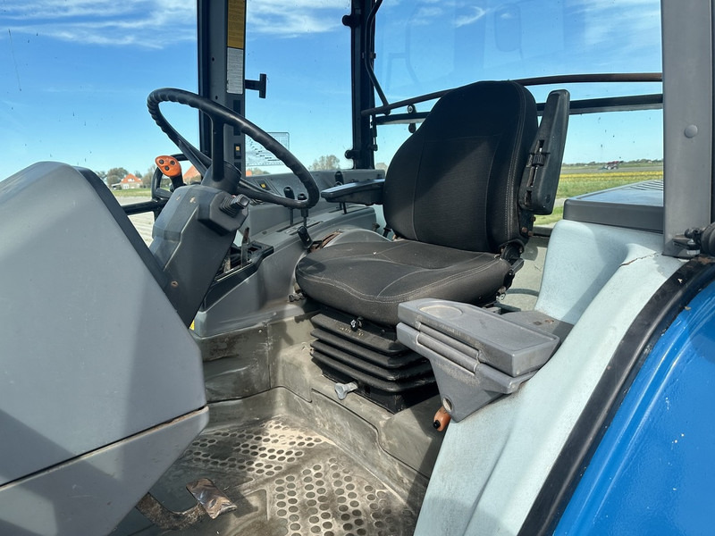 Ford 6640 SL - Трактор: фото 4 Ford 6640 SL - Трактор: фото 4