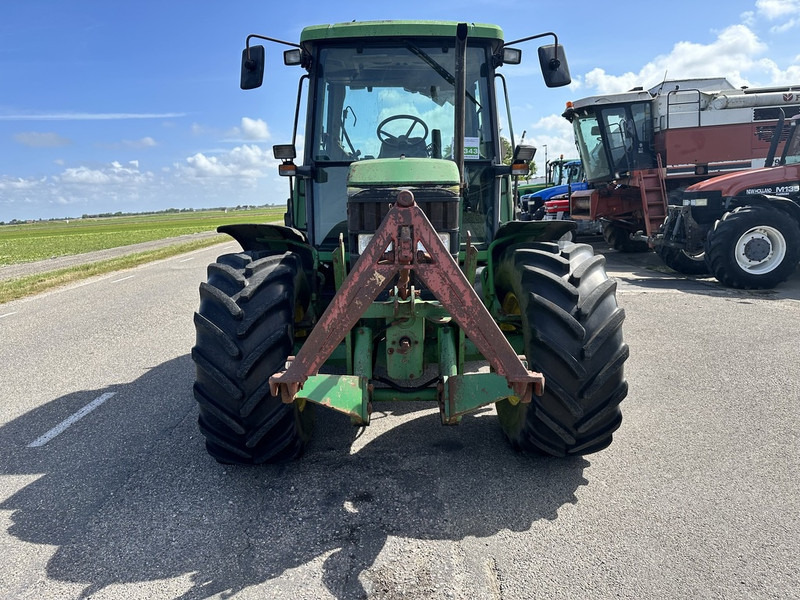 John Deere 6200 - Трактор: фото 2 John Deere 6200 - Трактор: фото 2